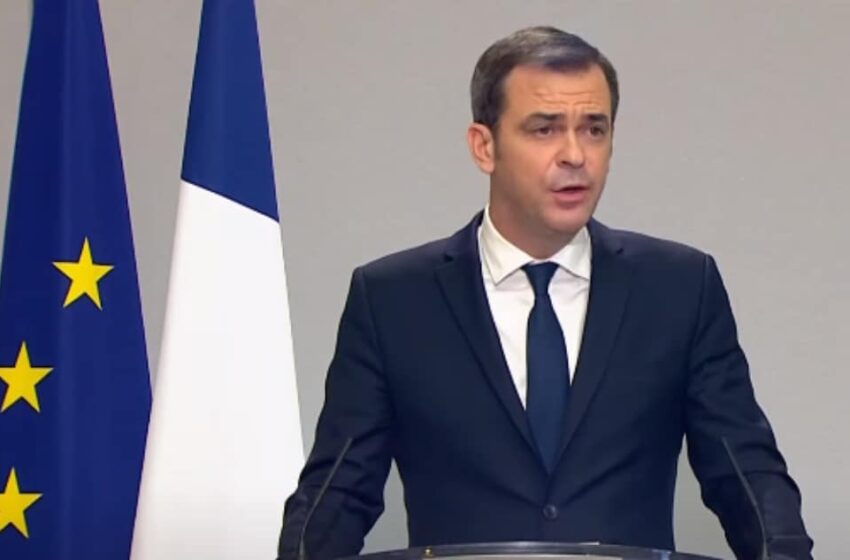  Franța depășește 200.000 de cazuri zilnice de Covid într-un nou record: ministru