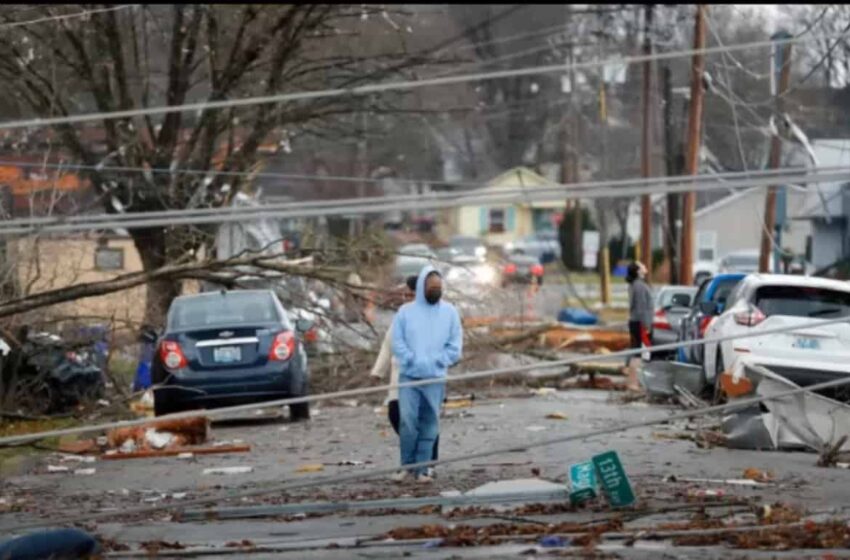  Guvernator: Numărul morților din tornada din Kentucky ajunge la 80