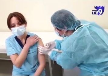 Megi Bakradze – prima asistentă care a primit vaccinul AstraZeneca în 2021 – A DEcedat 24 de ore mai târziu