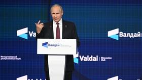Putin cere „dialog în condiții egale” cu Occidentul
