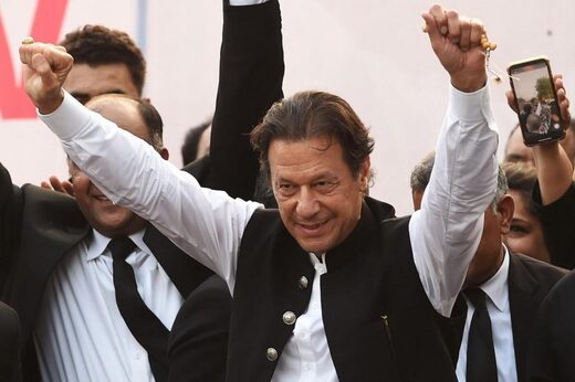  Imran Khan ar putea devansa armata și ar putea reveni la putere în Pakistan |